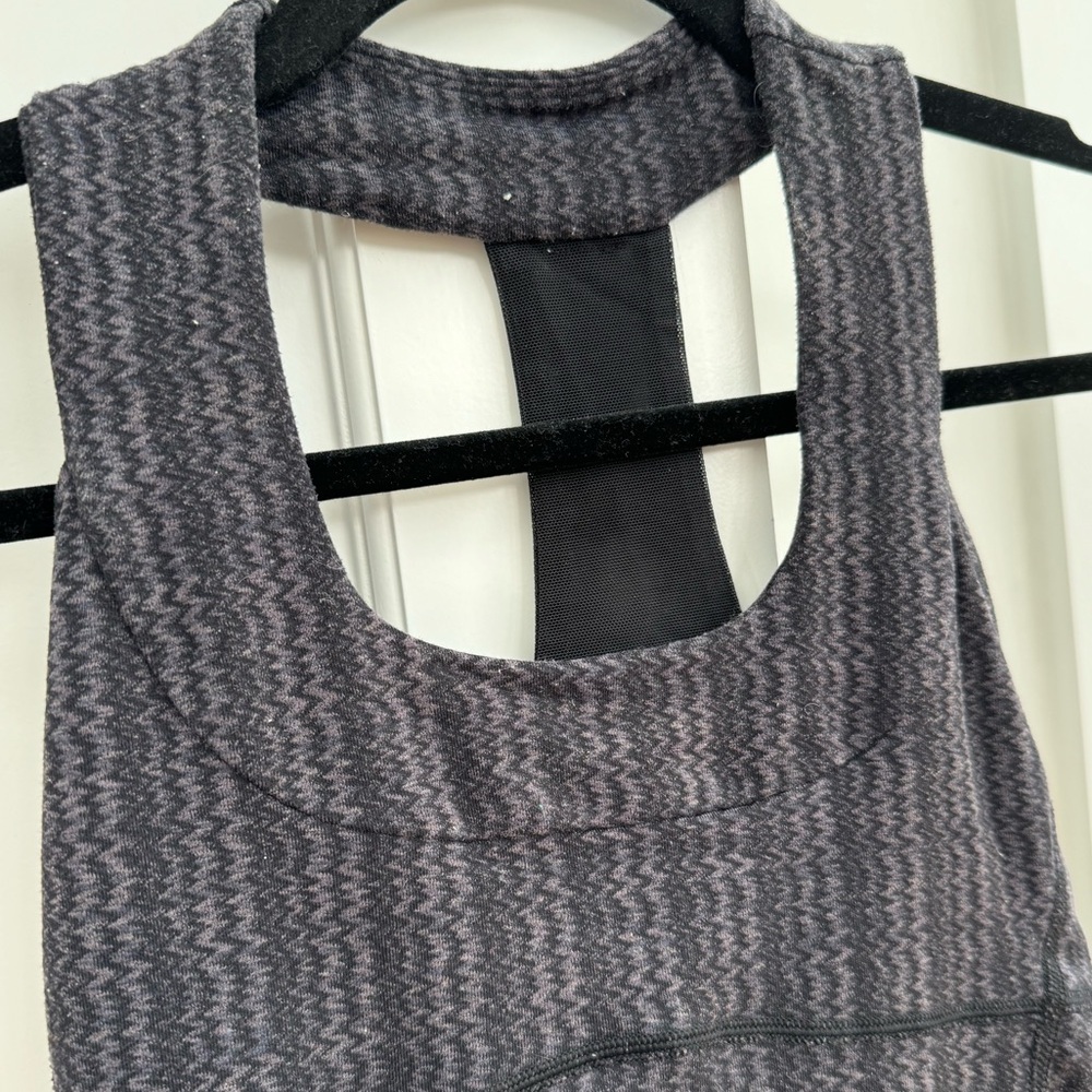 Women’s Lululemon Scoop neck tank